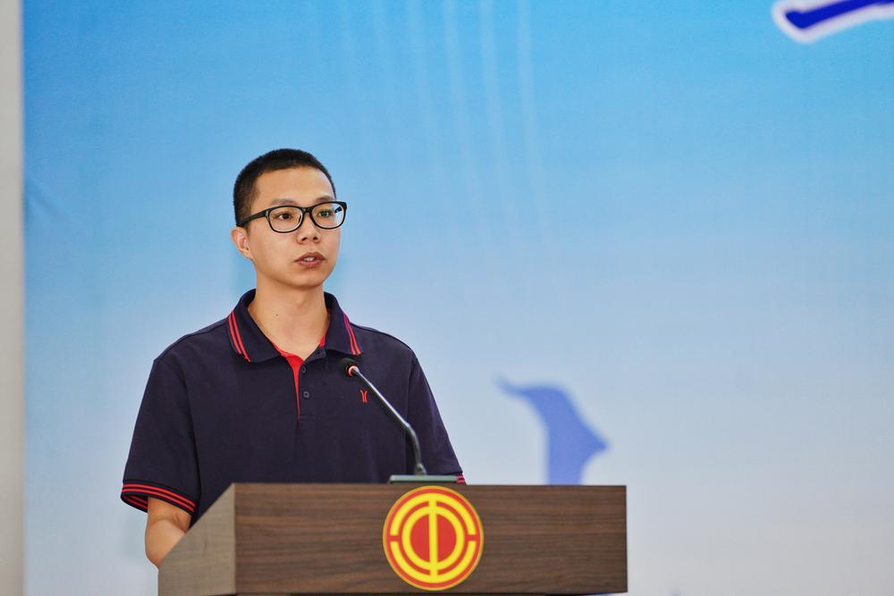 广州首届劳模工匠本科班开班 47名劳模工