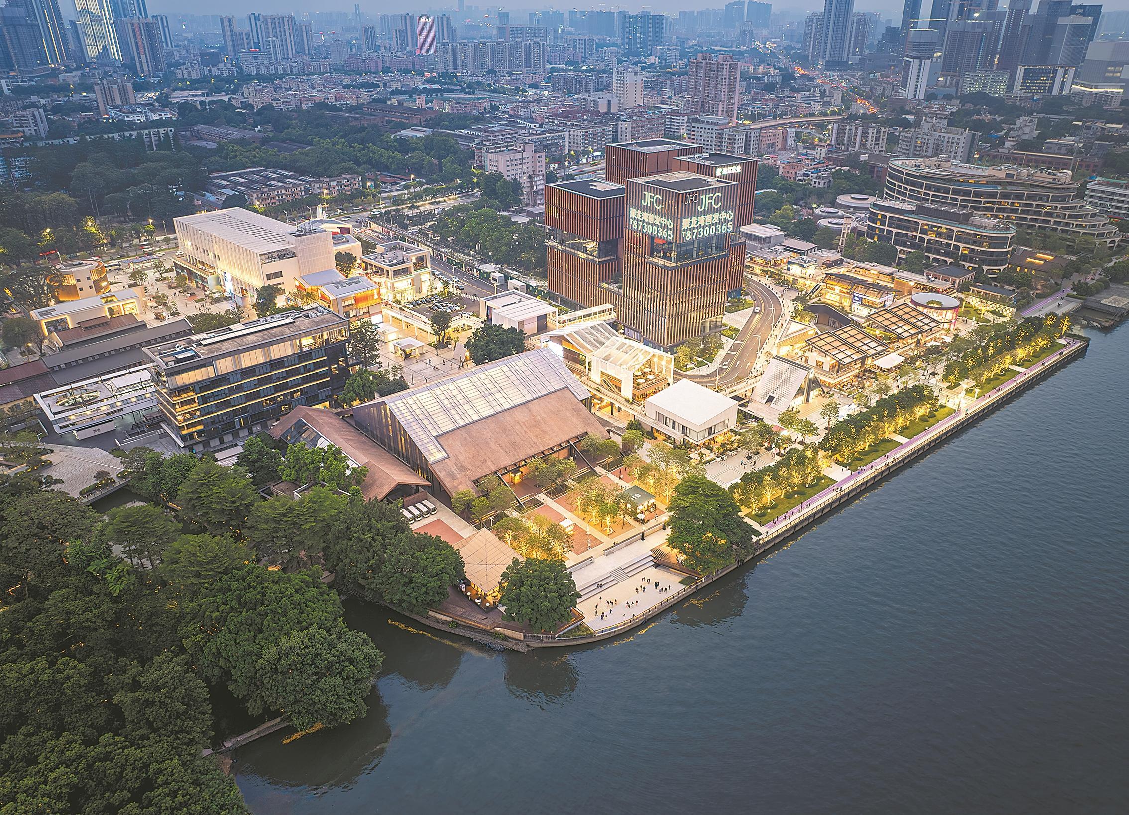 广州商业西核火了 聚龙湾太古里八成品牌